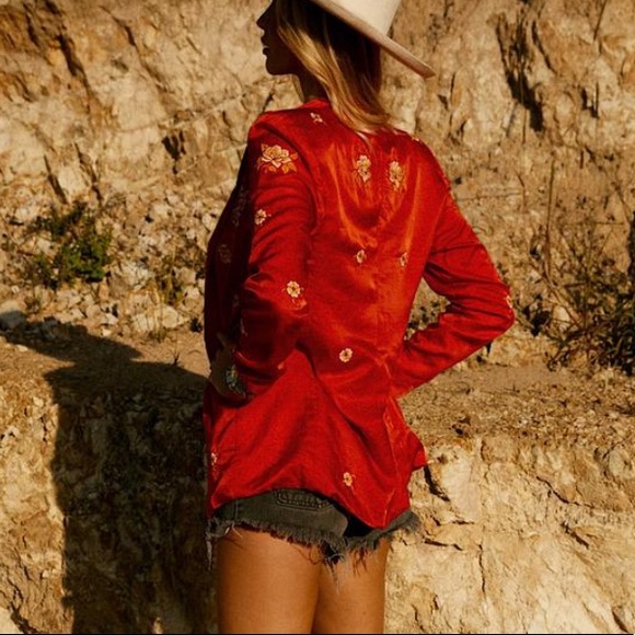 SOLD💫 Chasing Unicorns The Weight : Silk Embroidered Blazer sz S - Picture 3 of 16